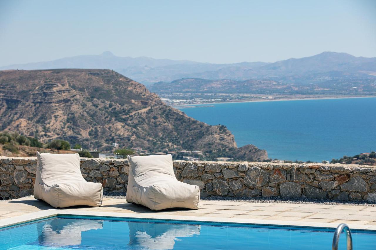 Evgoro Luxury Suites Agia Galini  Exterior photo